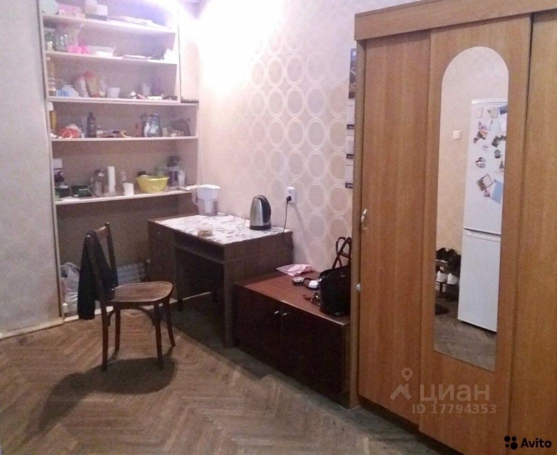 Продам чистую комнату.