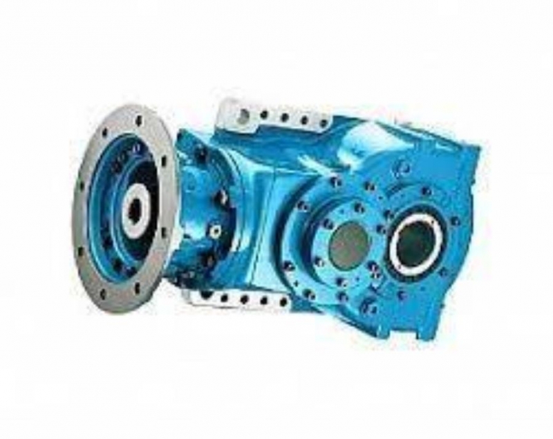 Pедyктор BPH213S 27.5 IЕС132 SPЕС Евpоcтpoйкpaн