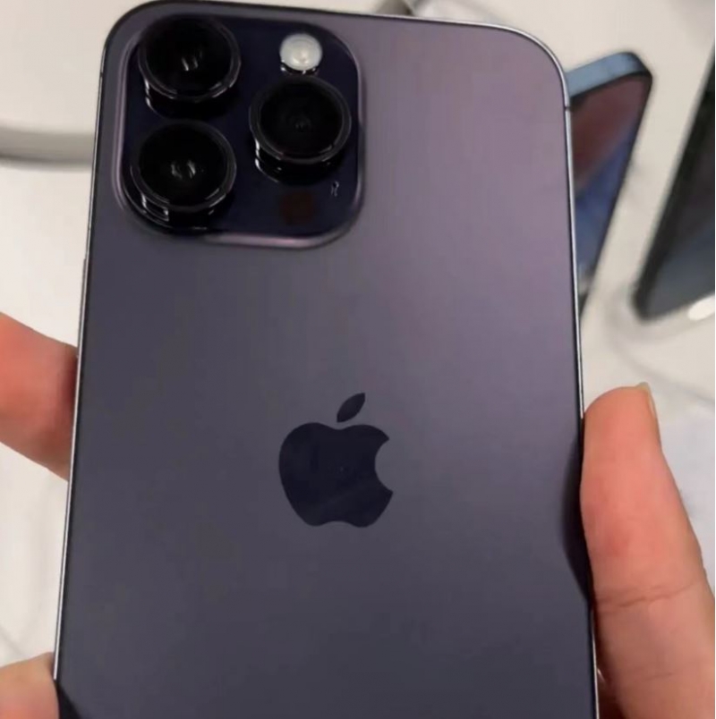 Продажа iphone 14 Pro в комплекте