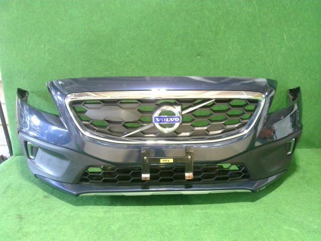 Передний бампер Volvo V40 cross country Год выпуска 2014 год Цвет синий Цвет N