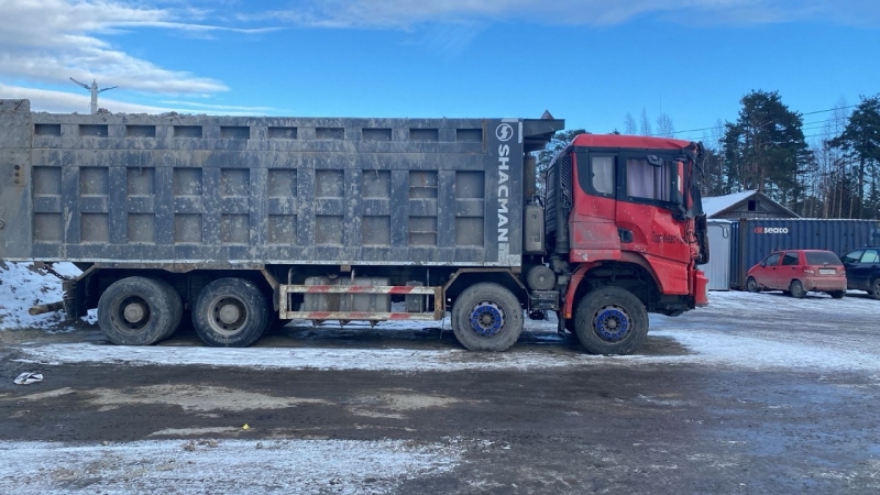 Аукцион 2 самосвала SHACMAN SX33186T366