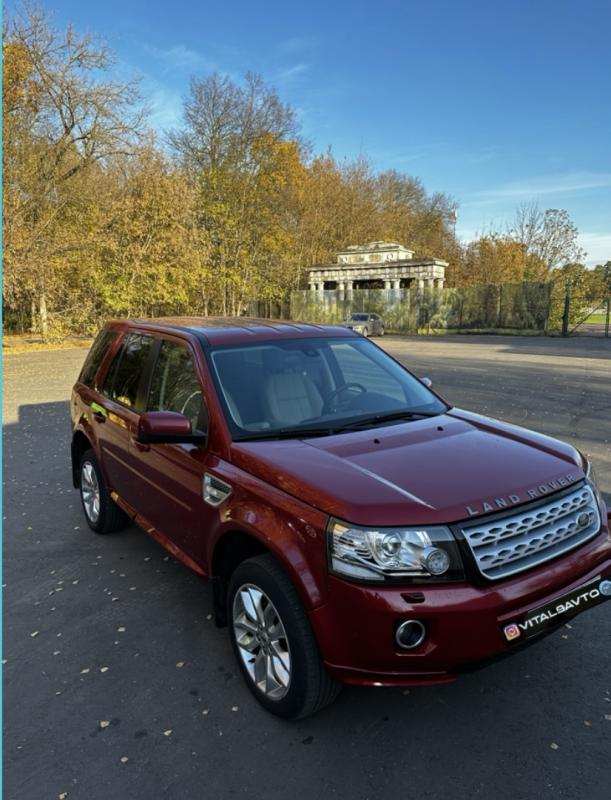 Продам автомобиль LAND ROVER FREELANDER 2014 г.в.