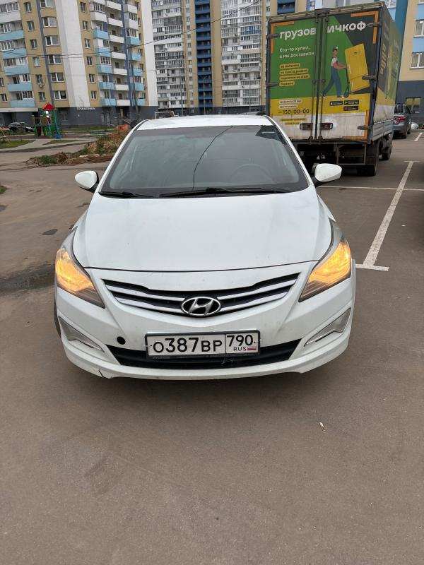 Продам автомобиль HYUNDAI SOLARIS 2016 г.в.